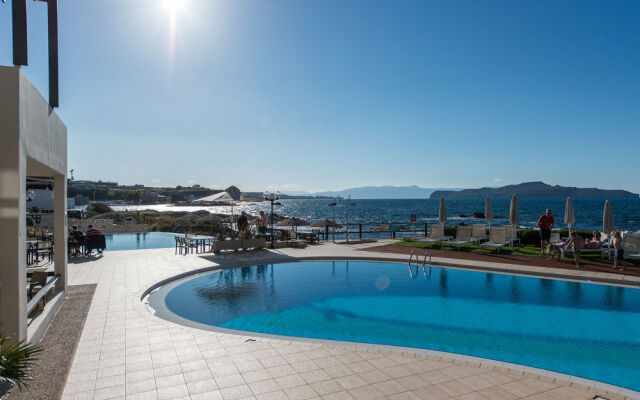 Kalamaki Mare Suites