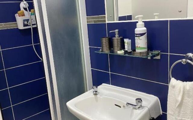 Stunning 1 Bed Spacious Apartment -Central Cardiff