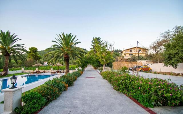Zissis Villa & pool 5min drive to beach