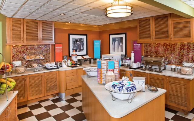 Hampton Inn Baltimore/White Marsh