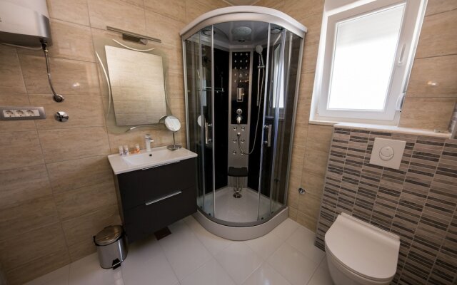 Villa Hedonist