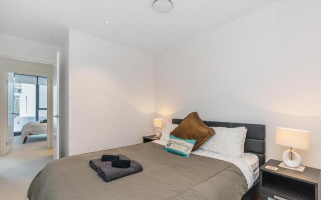 Kozyguru Brisbane Cbd 2 Bedrooms Skytower Qbn222-703