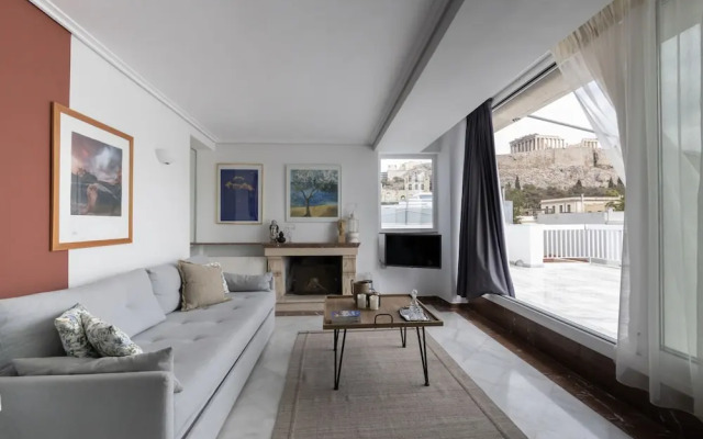Massive 2-apartment Combo Unbeatable Acropolis Views Sleeps 9