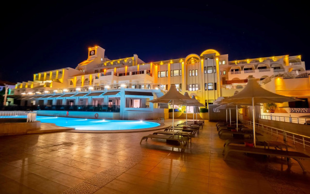 Azka Hotel