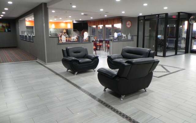 Howard Johnson by Wyndham Lexington