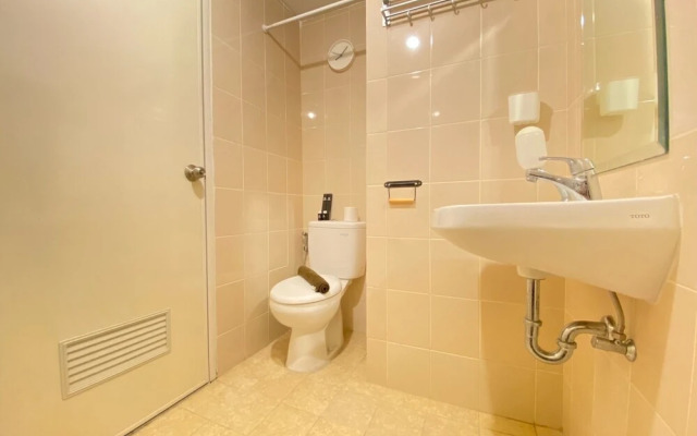 Serene 1Br Apartment At Parahyangan Residence