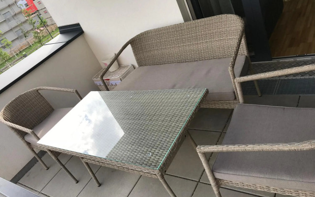 Vienna Hauptbanhof and Belvedere two bedroom apartment