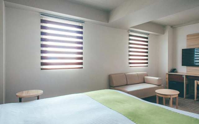Kuretake Inn Premium Ogakiekimae – Guest Rooms – Ogaki
