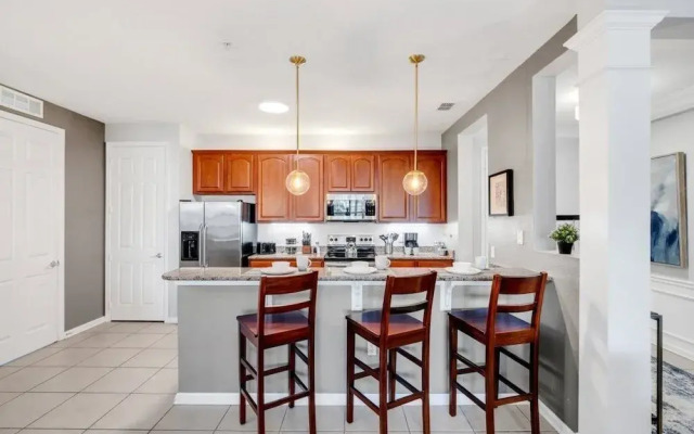 Vista Cay Magic 3 Bedroom Condo by RedAwning