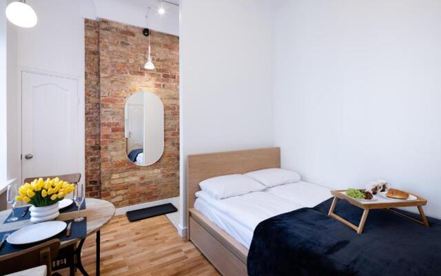 Brivibas House Design Apartments In City Center