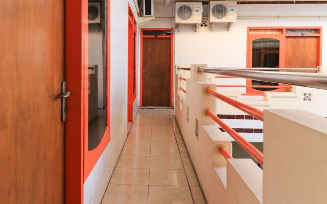 Penginapan Syariah Prenjak