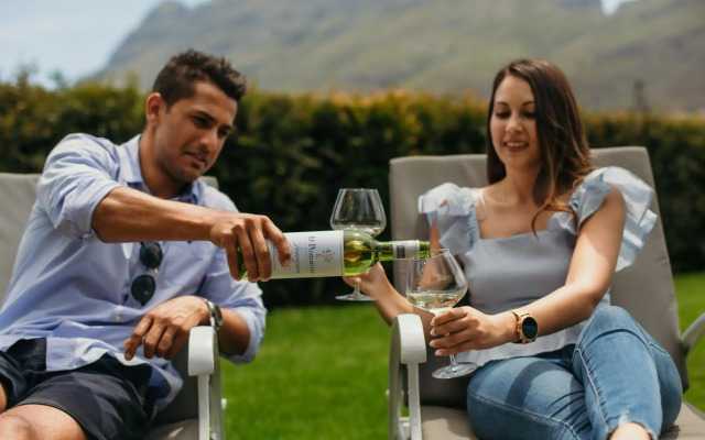 Le Pommier Wine Estate