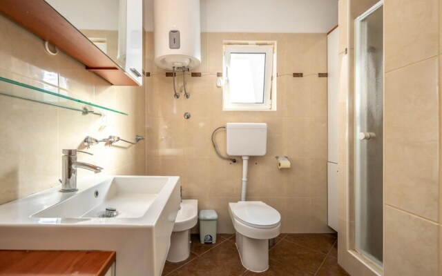 Beautiful Home in Crikvenica With Wifi and 2 Bedrooms