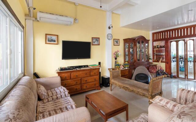 Bangkok Check Inn - Hostel