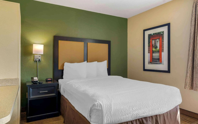 Extended Stay America Suites Chicago Gurnee