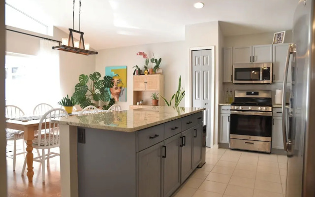 Artisan Poolside Paradise near Disney