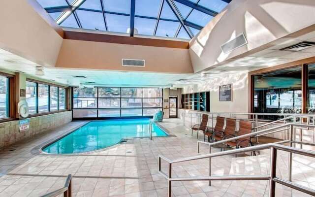 4 Bedroom Ski in, Ski out Mountain Vacation Rental Located Next to Historic Main Street in Downtown Breckenridge