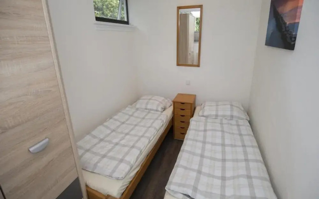 Sint Maartenszee: Renovated Family Retreat