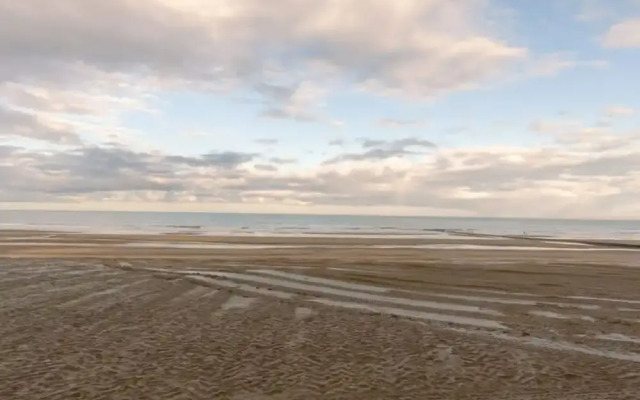 Charming Studio With Terrace Nearby the Beach