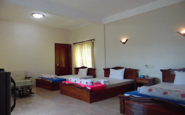 Polowai White Sand Villa House