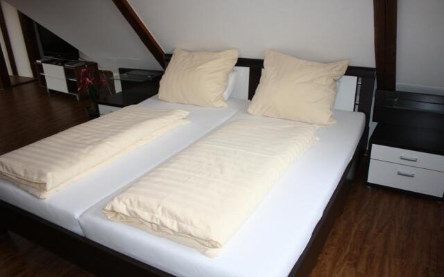 Thai Tawan Apartments