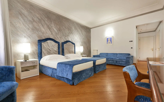 Rivoli Boutique Hotel
