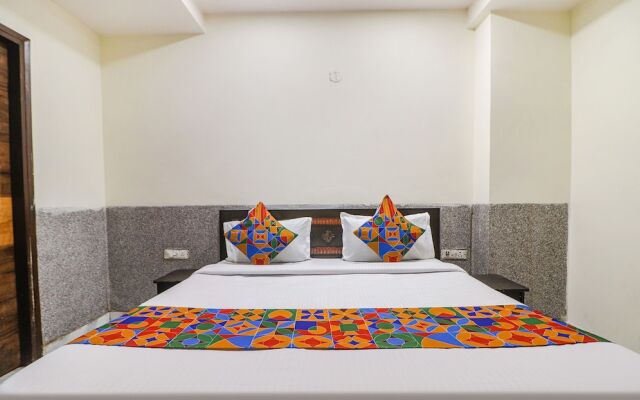 Three Kings by OYO Room