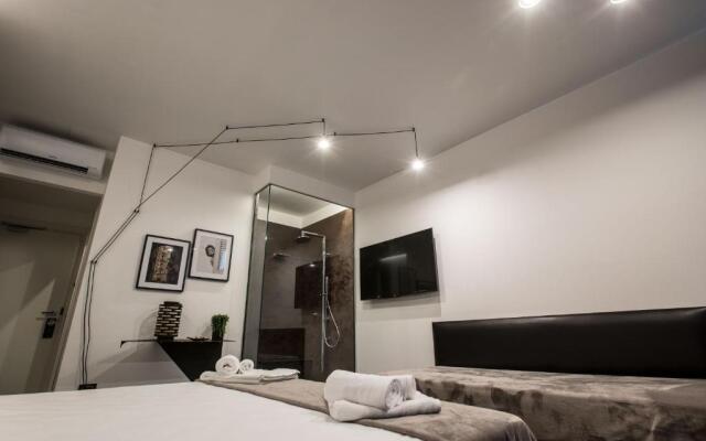 The Boutique Napoli Suite