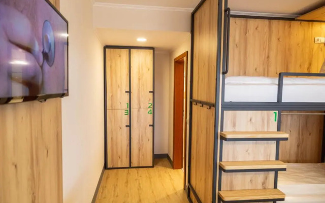 Das Ebertor Hotel & Hostel