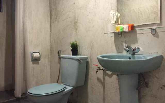 The Forum Apartments