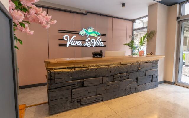 Viva La Vita Hotel Bornova