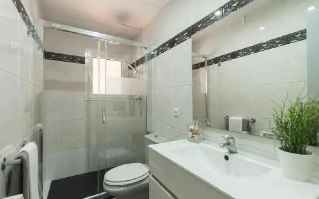 Lets Holidays Castelldefels Diagonal Orient