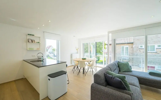 Apartment With sea View