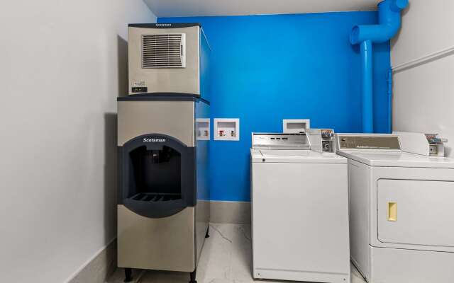 SureStay Plus by Best Western Brooks