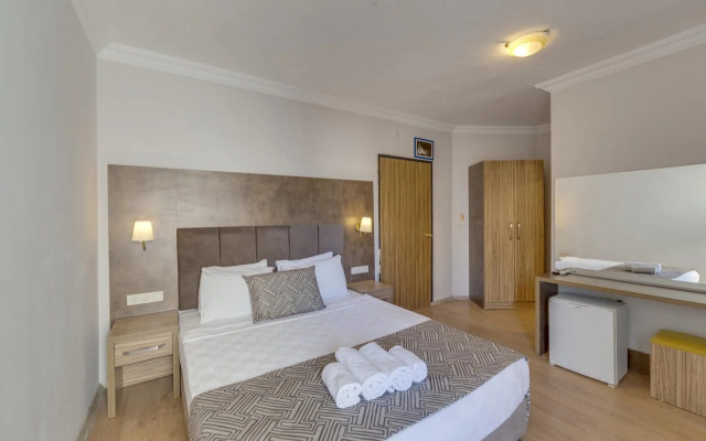 Smart Holiday Hotel & Suites -All Inclusive