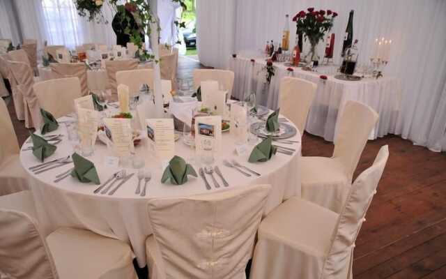 Schlosshotel Podewils