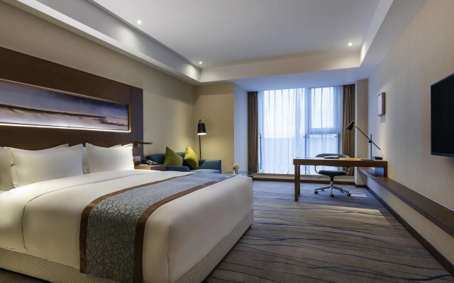 Novotel Qingdao New Hope