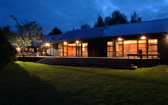 Tongariro Lodge