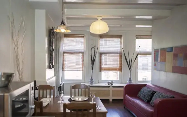 Amsterdam Center Lounge