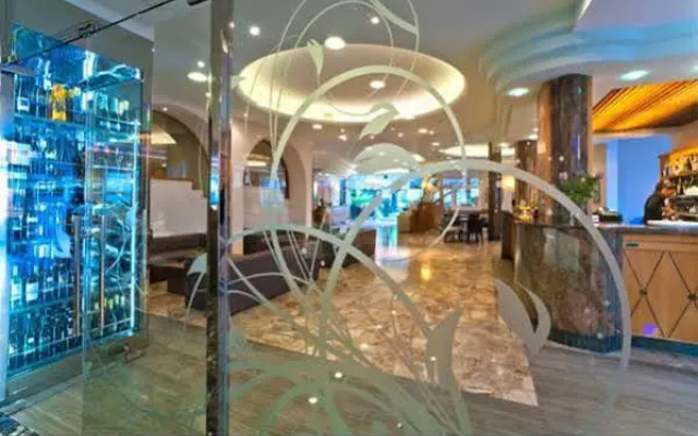 Hotel Italy
