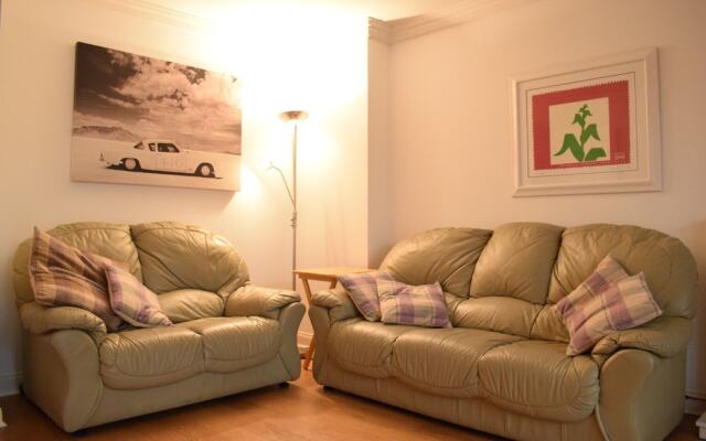 4 Bedroom Apartment With Garden