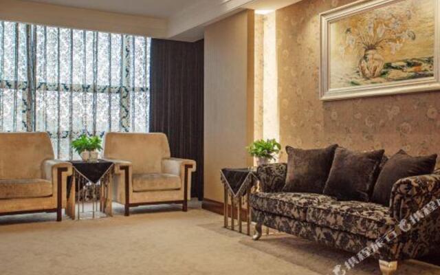 Jinlong Yufeng Hotel