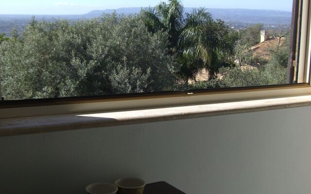 Eurialo Green Suites