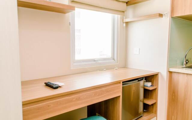 Homey And Compact Studio Apartment At B Residence