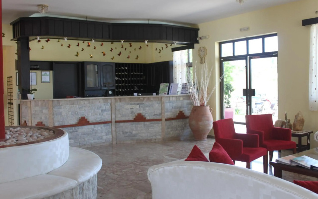 Vallian Village Hotel