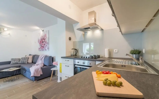 Sandra - 150 Meters From the Beach - A1