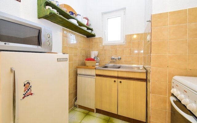 Apartments Stilinović 1230