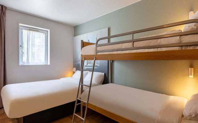 B&B Hotel Chartres Le Coudray