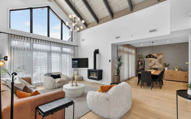 201 Verbier Building 5