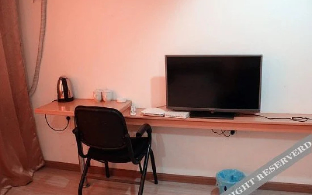 Yijia Hostel
